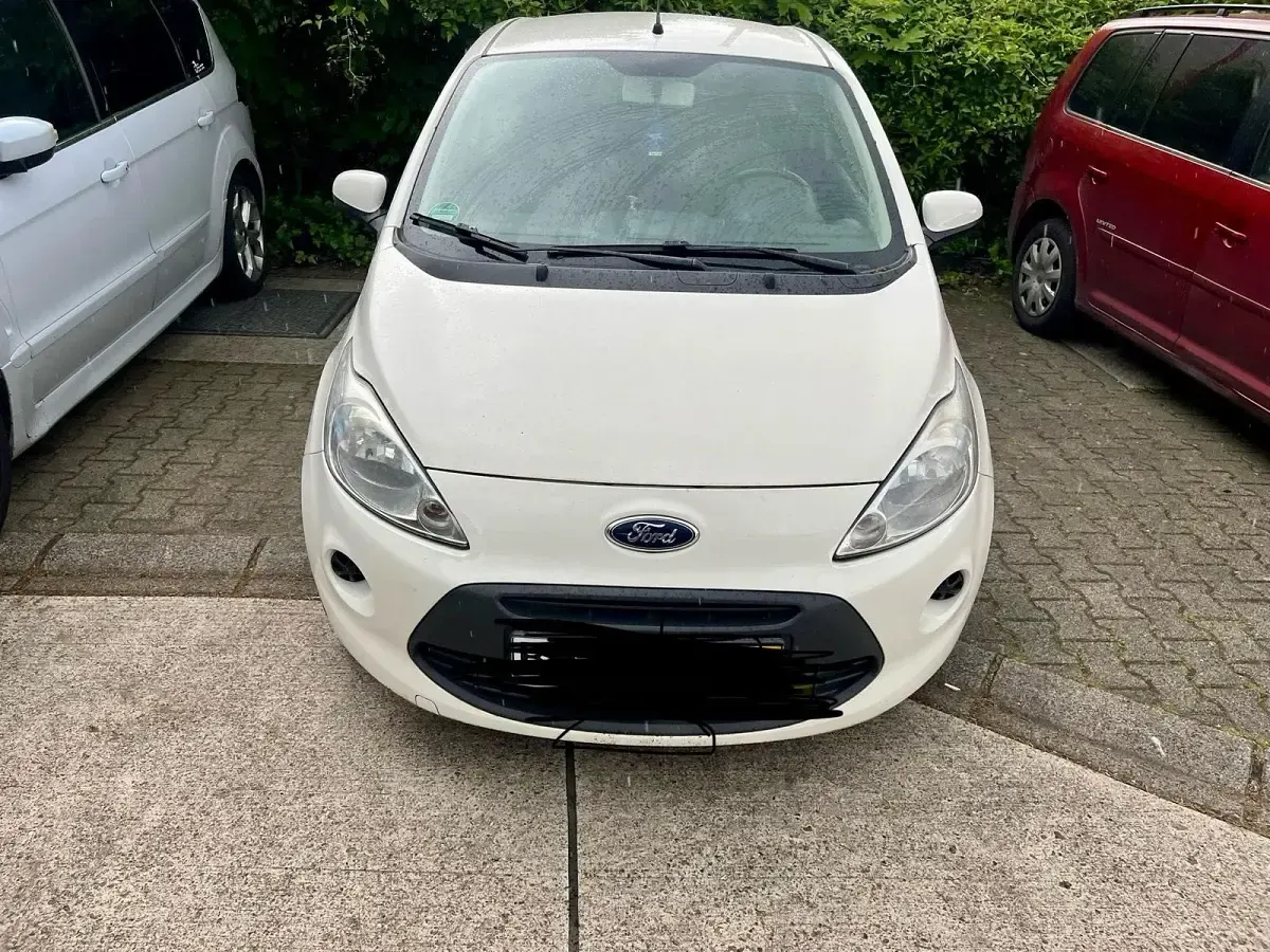 Gebraucht Ford Ka 75 PS (55 kW) 2012 Weiß Kleinwagen