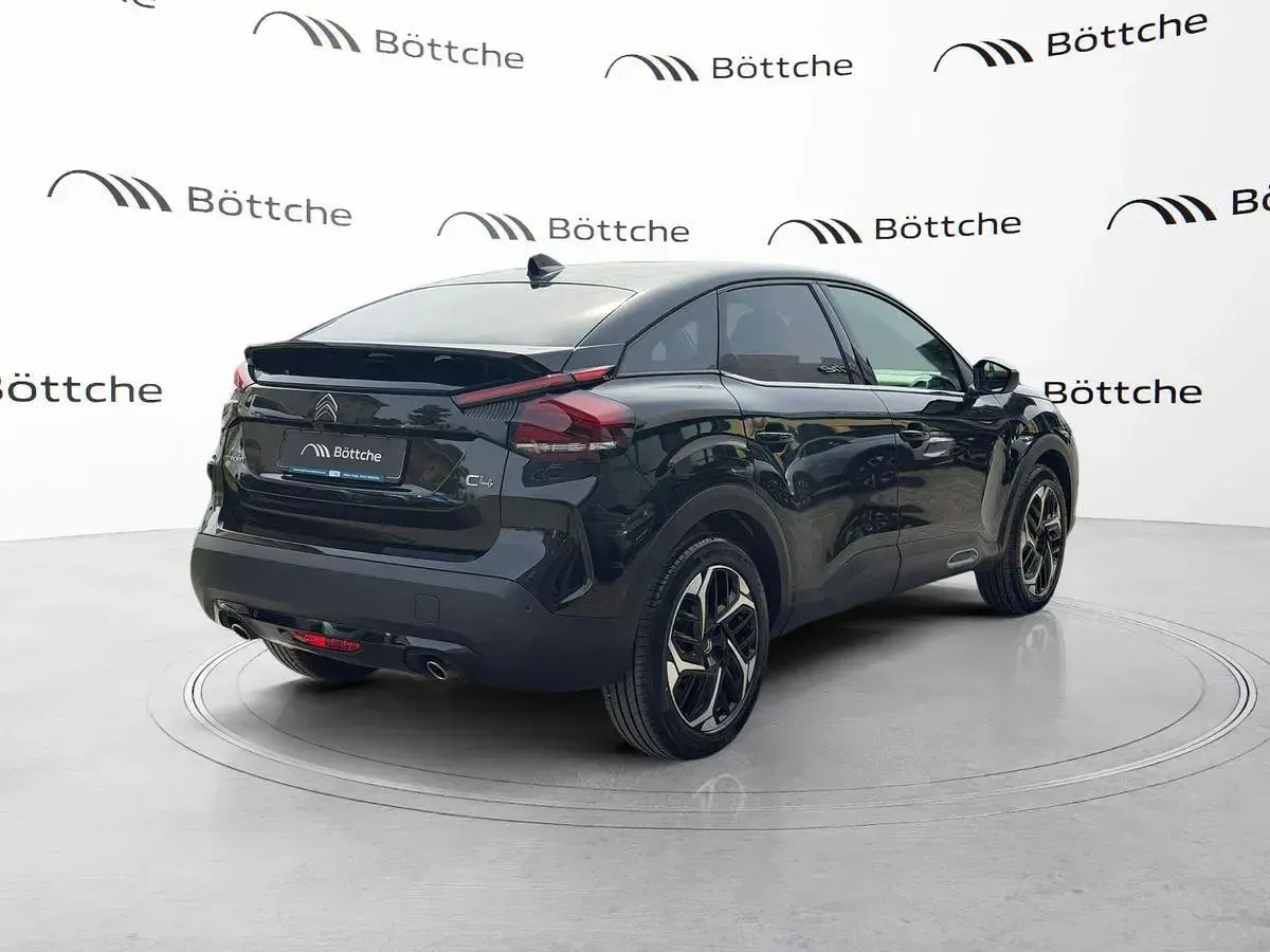 Gebraucht Citroën C4 Shine 131 PS (96 kW) 2023 Schwarz SUV