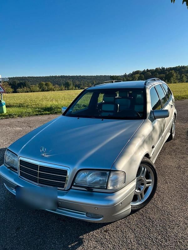 Silber Gebraucht 1998 Mercedes C43 AMG AMG Kombi | 14.000 € (Etwas zu teuer) - Bild 1/4