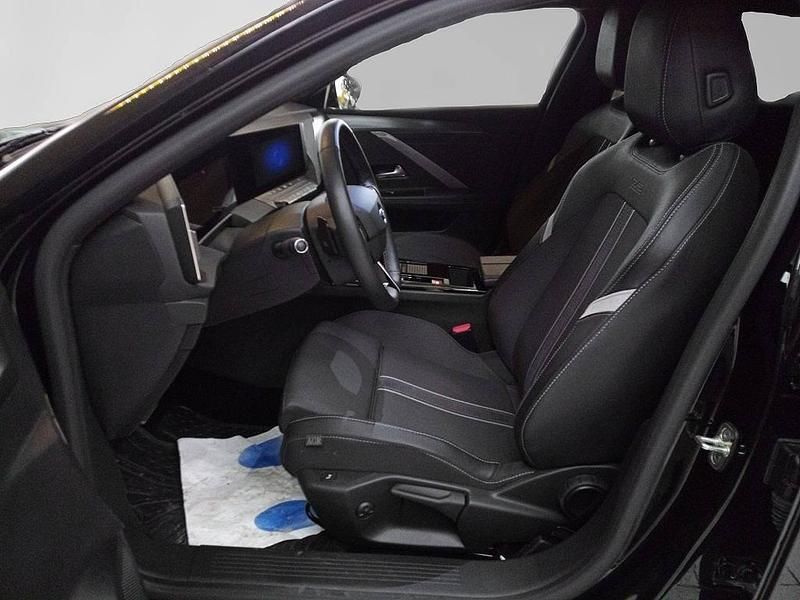 Gebraucht Opel Astra GS Line 131 PS (96 kW) 2024 Schwarz Kombi