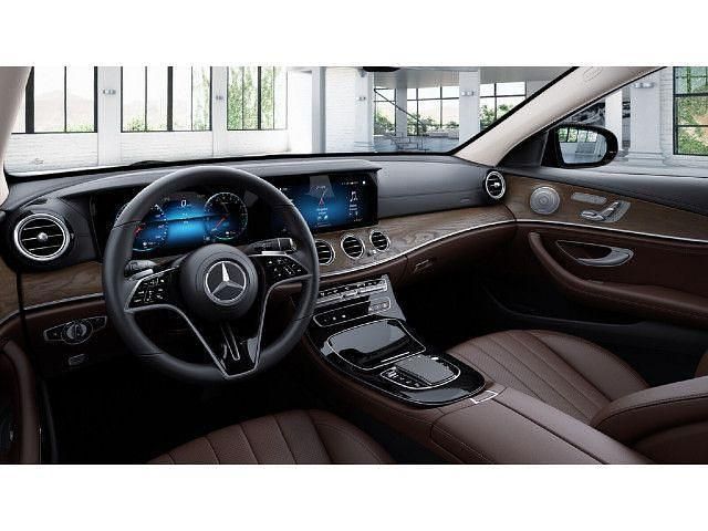 Gebraucht 2023 Mercedes E300 | 43.860 € (Fairer Preis) - Bild 1/4