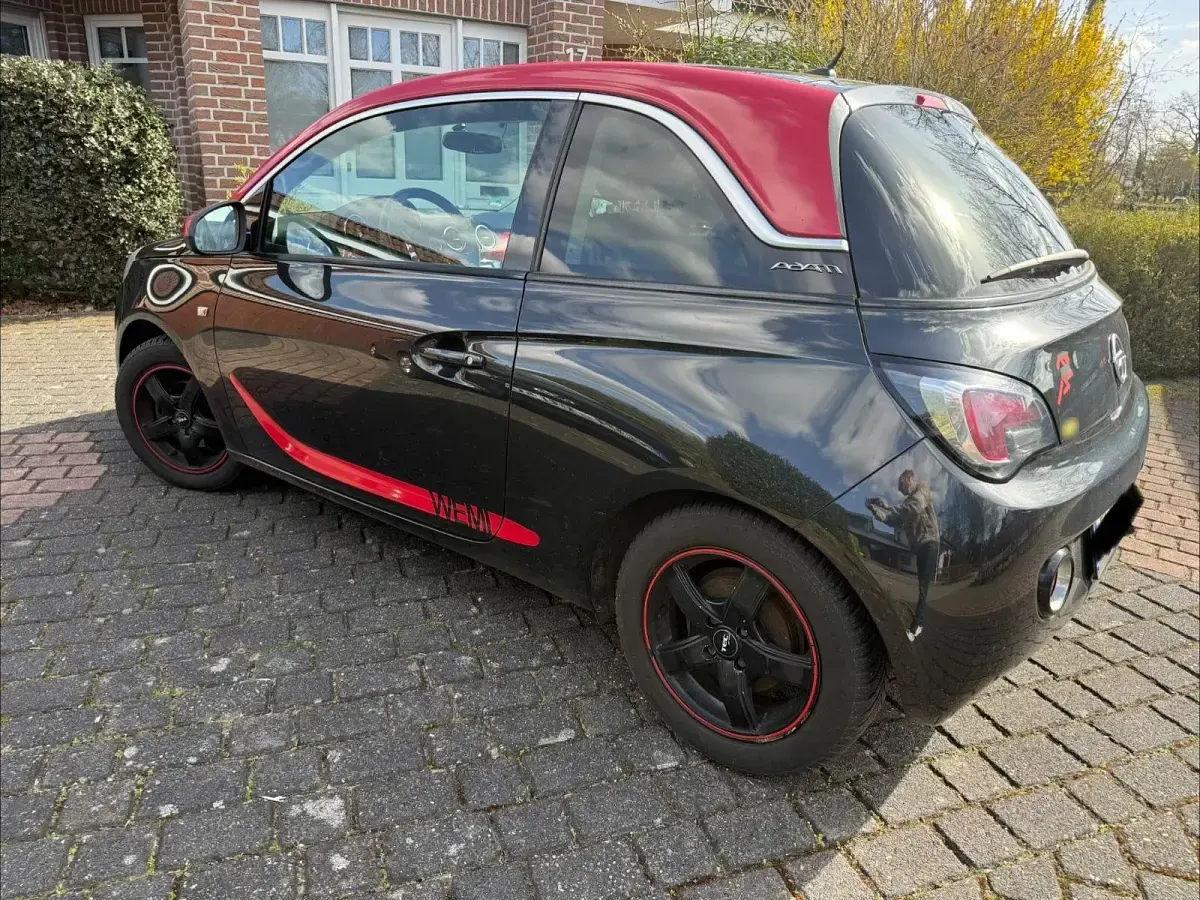 Gebraucht Opel Adam Slam 101 PS (74 kW) 2014 Schwarz Kleinwagen