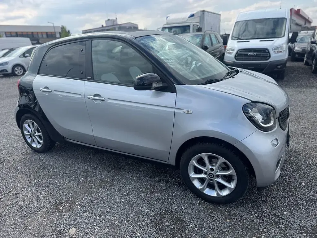 Gebraucht Smart ForFour 71 PS (52 kW) 2015 Grau Kleinwagen
