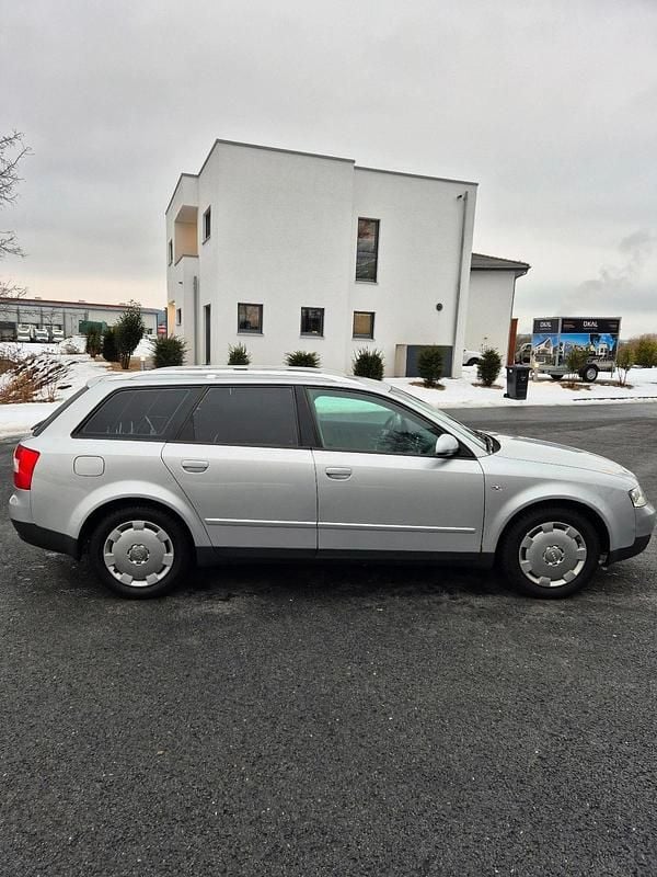 Gebraucht Audi A4 220 PS (161 kW) 2001 Silber Kombi