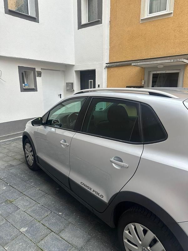 Gebraucht VW Polo Cross 105 PS (77 kW) 2011 Grau Kleinwagen