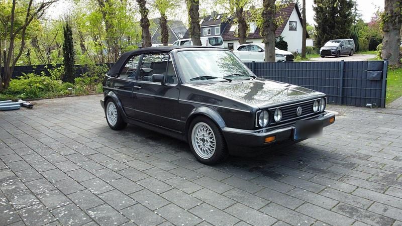 Gebraucht VW Golf Cabriolet 95 PS (69 kW) 1988 Schwarz Cabrio