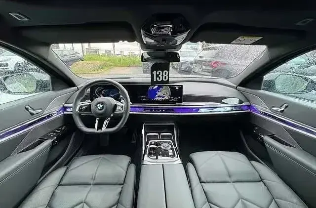 Gebraucht BMW 740 M Sport 2025 Schwarz Limousine