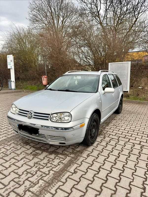 Gebraucht VW Golf IV 115 PS (84 kW) 2001 Silber Kombi