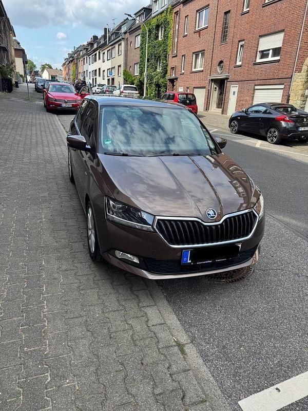 Gebraucht 2019 Skoda Fabia Soleil Kleinwagen | 10.500 € (Guter Preis) - Bild 1/4