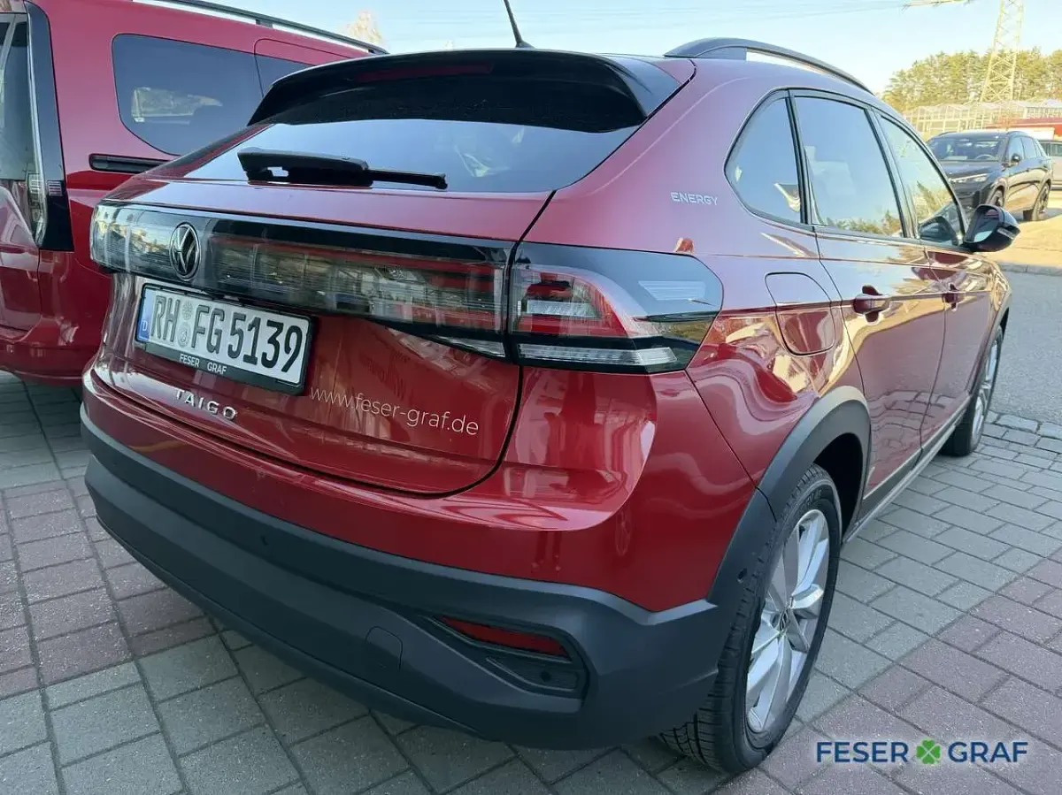 Gebraucht VW Taigo 95 PS (69 kW) 2026 Kings red metallic SUV