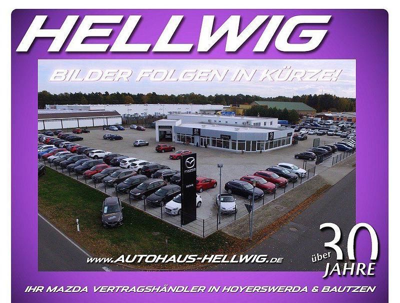 Snowflake white metallic (metallic) Gebraucht 2020 Mazda 3 Limousine | 17.580 € (Guter Preis) - Bild 1/1