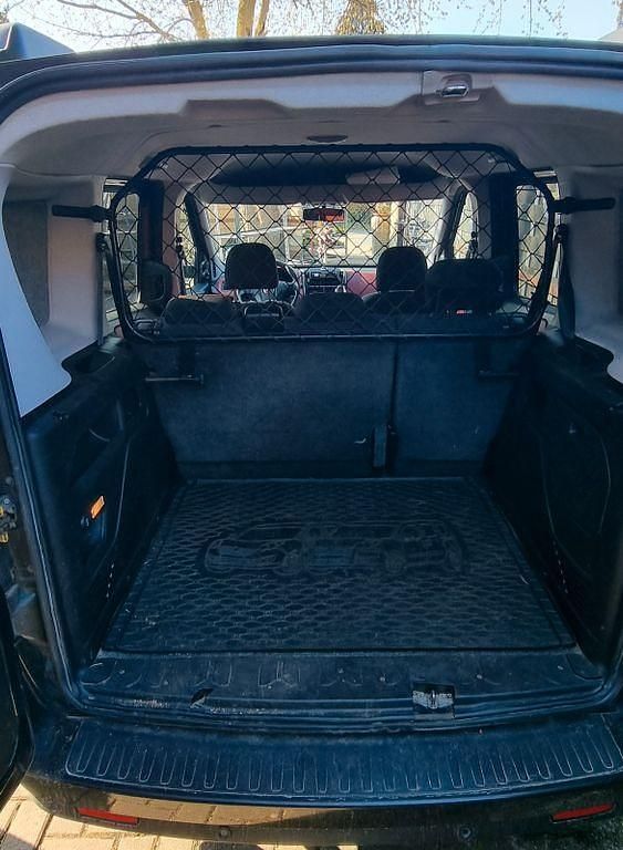 Gebraucht Fiat Doblò 105 PS (77 kW) 2012 Schwarz Van / Kleinbus