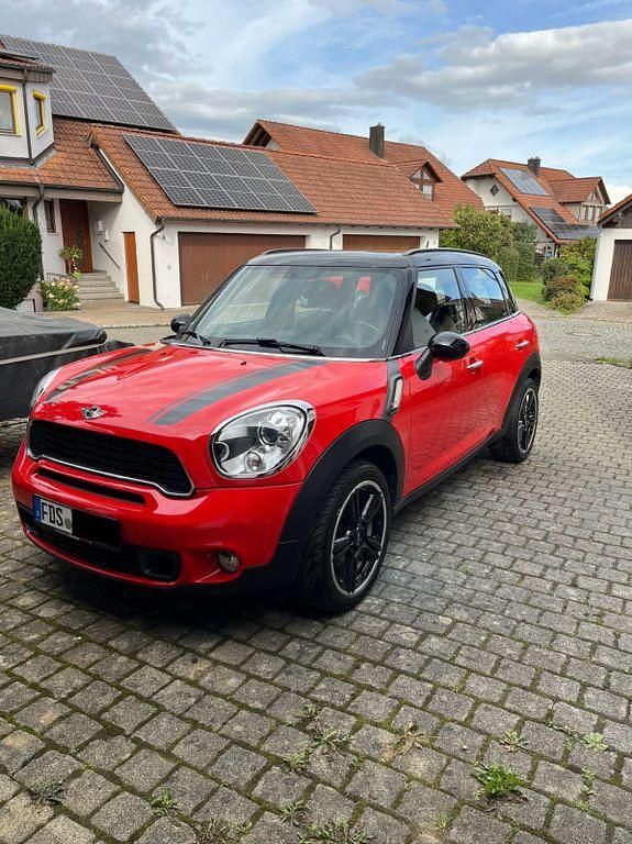 Rot Gebraucht 2011 Mini Cooper SD Countryman SUV | 8.599 € (Fairer Preis) - Bild 1/4
