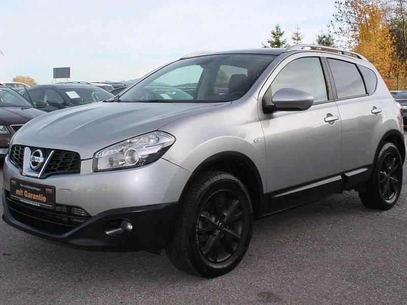 Silver (m) Gebraucht 2010 Nissan Qashqai I-Way SUV | 7.690 € (Fairer Preis) - Bild 1/4