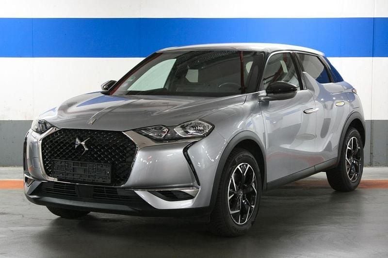 Lack grau artense/typ aussenve (metallic) Gebraucht 2020 DS Automobiles DS3 Crossback So Chic SUV | 13.500 € (Guter Preis) - Bild 1/4