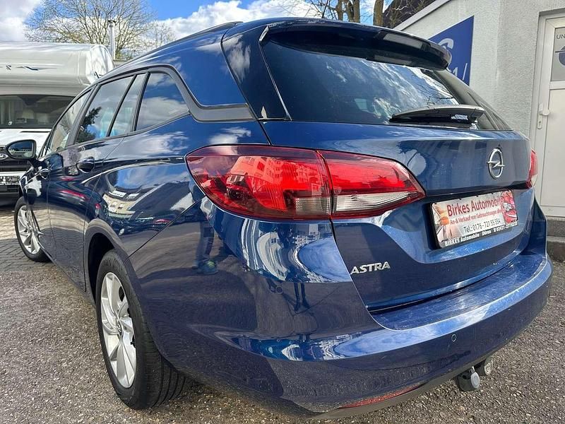 Gebraucht Opel Astra 105 PS (77 kW) 2019 Blau Kombi