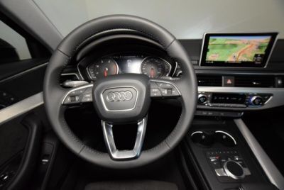 Gebraucht Audi A4 Design 150 PS (110 kW) 2019 Schwarz metallic Kombi