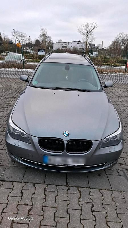 Gebraucht BMW 520 170 PS (125 kW) 2009 Grau Kombi
