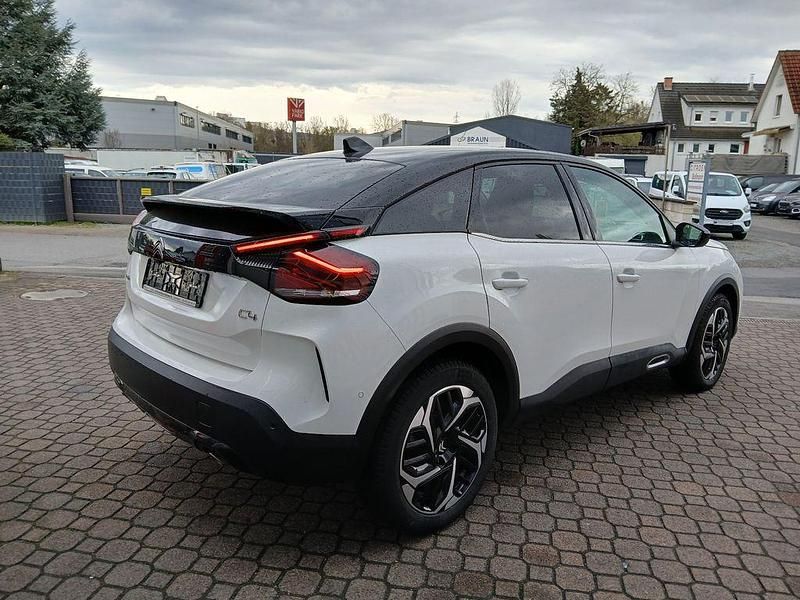 Gebraucht Citroën C4 Shine 131 PS (96 kW) 2024 Weiß SUV