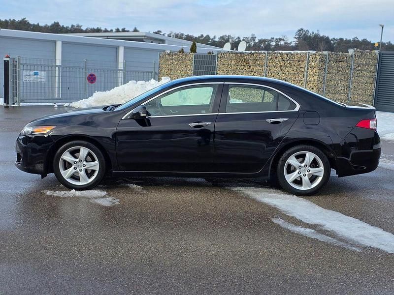 Gebraucht Honda Accord 156 PS (114 kW) 2011 Schwarz Limousine