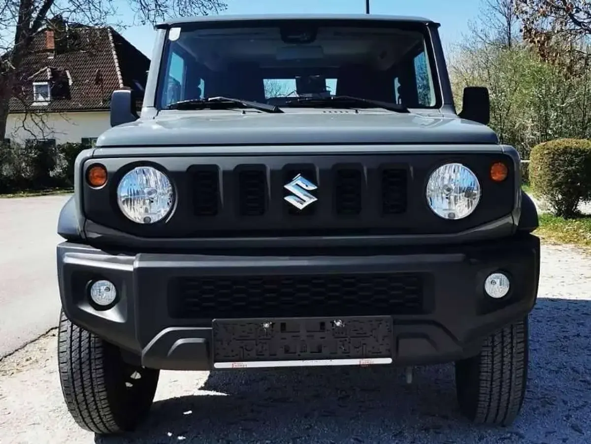 Second-hand Suzuki Jimny Comfort 102 CP (75 kW) 2018 Gri SUV