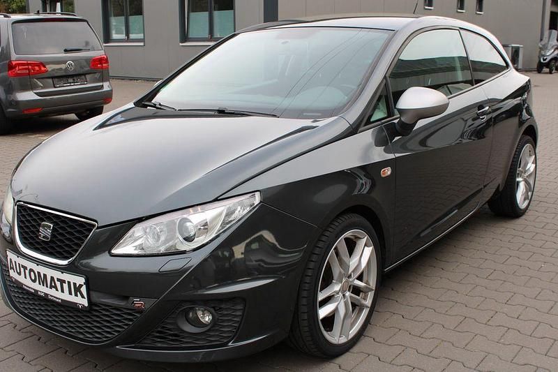 Grau Gebraucht 2010 Seat Ibiza SC FR Kleinwagen | 8.790 € (Teuer) - Bild 1/4