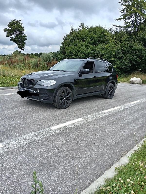 Schwarz Gebraucht 2010 BMW X5 SUV | 8.888 € (Guter Preis) - Bild 1/4