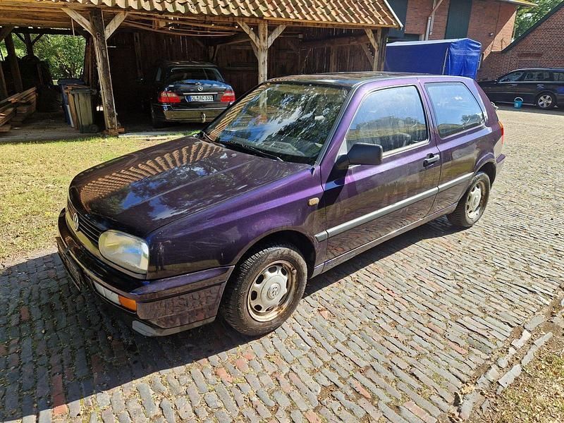 Violet Gebraucht 1996 VW Golf III Kleinwagen | 1.150 € (Superpreis) - Bild 1/4