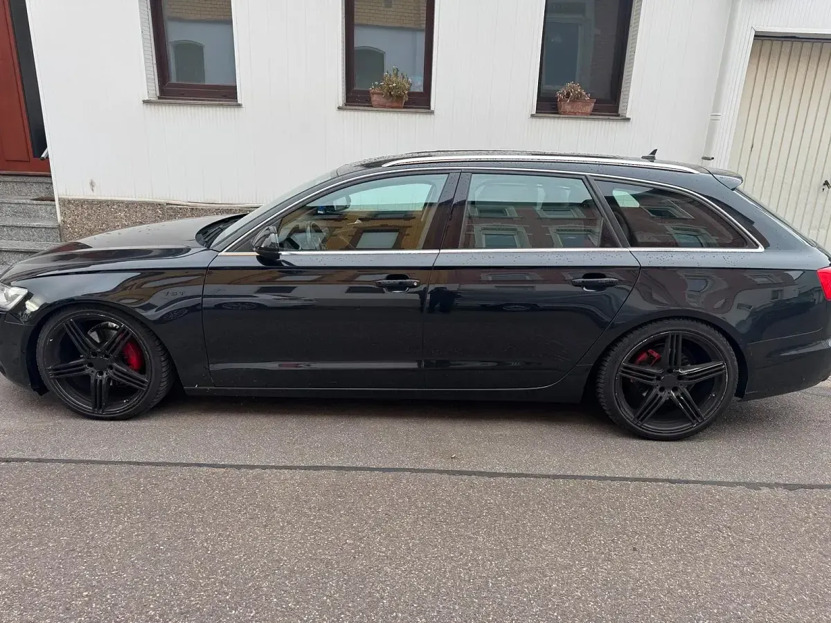 Gebraucht Audi A6 240 PS (176 kW) 2011 Schwarz Kombi