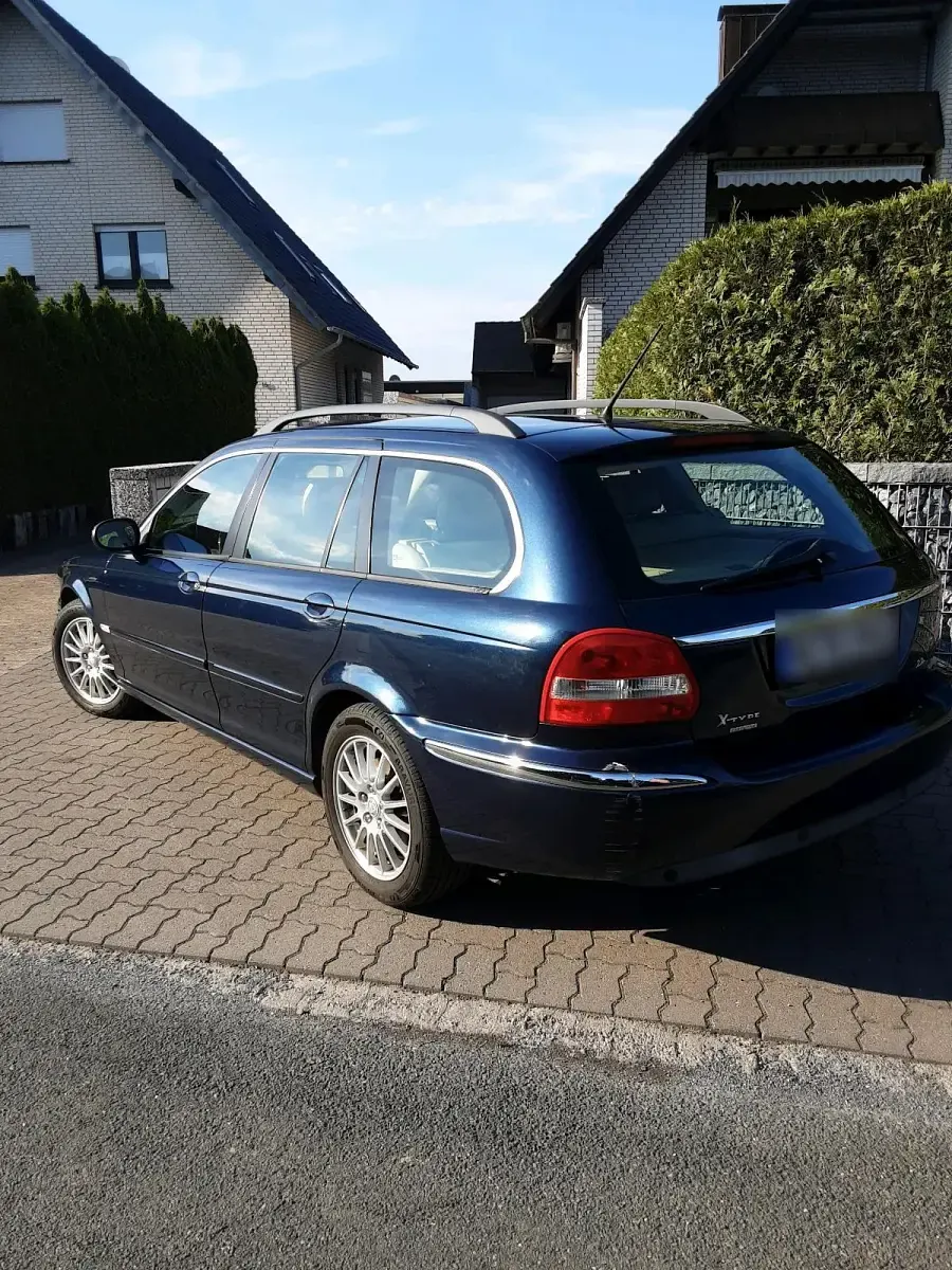 Gebraucht Jaguar X-type Executive 155 PS (114 kW) 2006 Blau Kombi