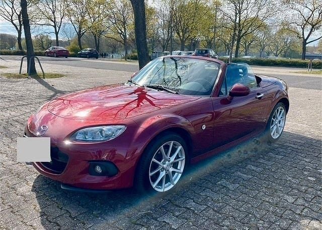Gebraucht Mazda MX5 Center-Line 126 PS (92 kW) 2012 Rot Cabrio