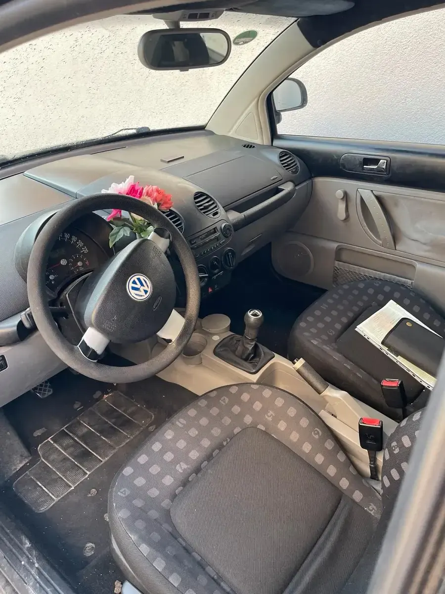 Gebraucht VW New Beetle 100 PS (73 kW) 2000 Schwarz Kleinwagen
