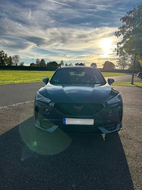 Gebraucht Cupra Formentor 150 PS (110 kW) 2023 Silber SUV