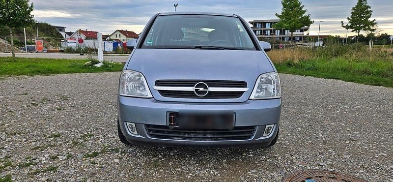 Grau Gebraucht 2006 Opel Meriva Van / Kleinbus | 700 € (Superpreis) - Bild 1/4