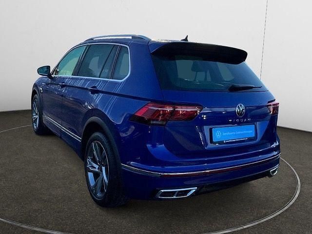 Gebraucht VW Tiguan R-line 150 PS (110 kW) 2022 Lapiz blue metallic SUV