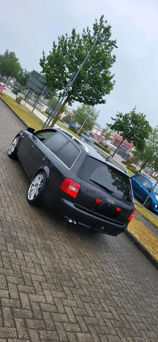 Gebraucht Audi A6 163 PS (119 kW) 2004 Schwarz Kombi