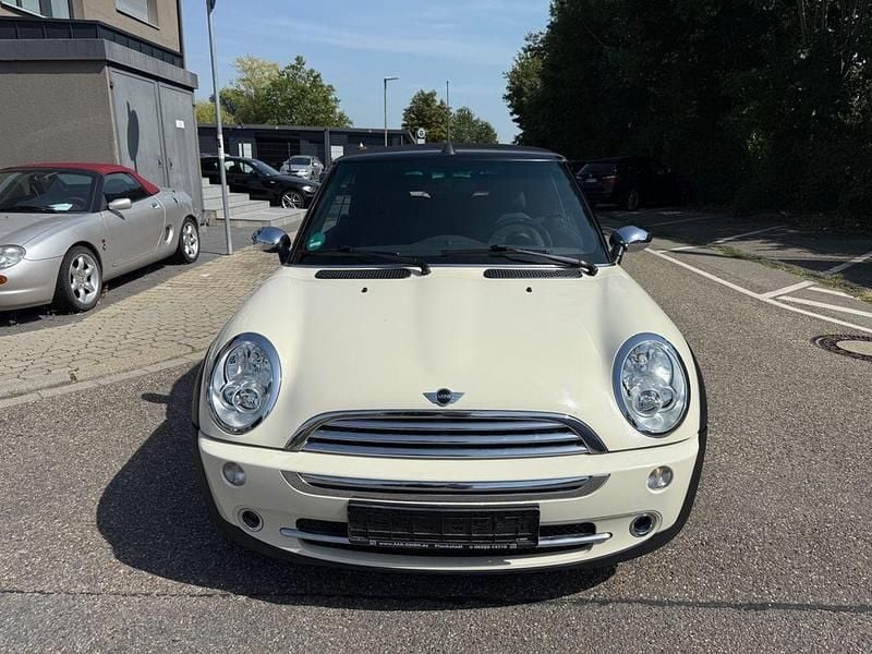 Gebraucht Mini One Cabriolet 90 PS (66 kW) 2007 Weiß Cabrio
