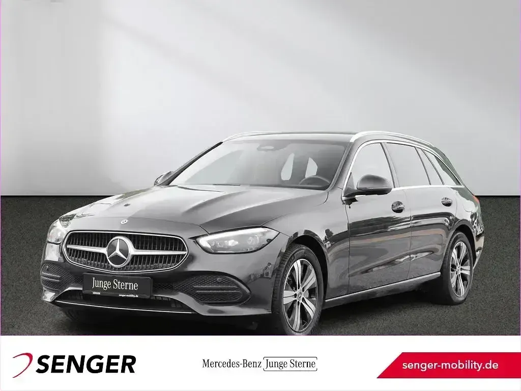 Używany Mercedes C300e Avantgarde 204 KM (150 kW) 2023
