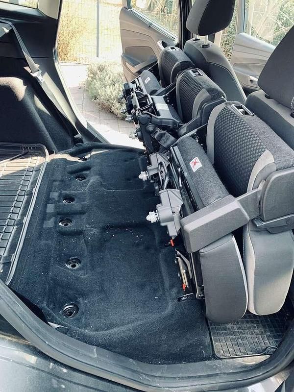 Gebraucht Ford C-MAX Trend 125 PS (91 kW) 2019 Van / Kleinbus