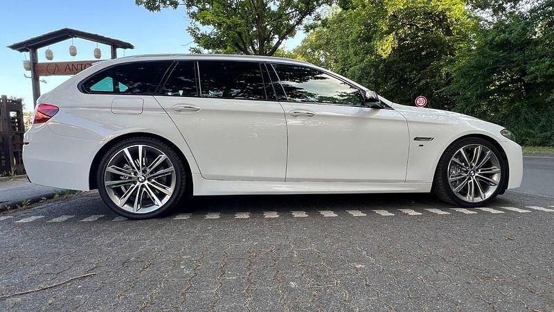 Gebraucht BMW M550 Performance 381 PS (280 kW) 2014 Weiß Limousine