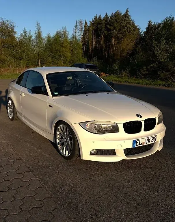 Gebraucht BMW 123 Coupé Performance 204 PS (150 kW) 2011 Weiß Coupé