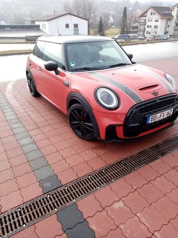 Gebraucht Mini John Cooper Works 178 PS (130 kW) 2022 Rot Kleinwagen