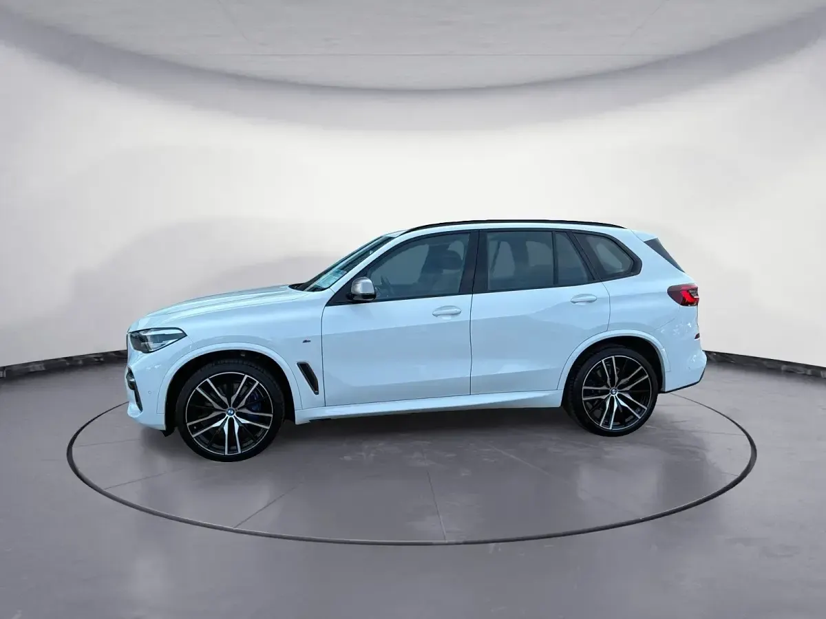 Gebraucht BMW X5 Sport Line 530 PS (389 kW) 2023 SUV