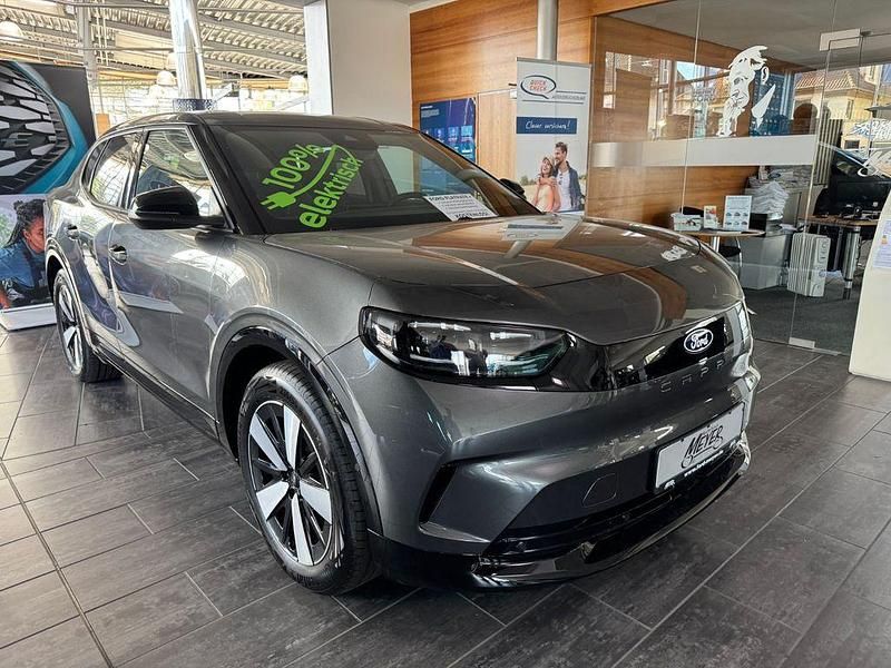 Neu Ford Capri 210 kW (286 PS) 2025 Grau SUV
