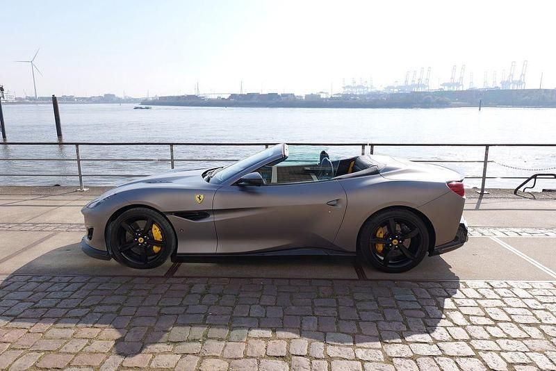 Gebraucht Ferrari Portofino 600 PS (441 kW) 2020 Grau Cabrio