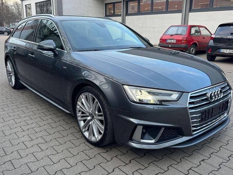 Gebraucht Audi A4 S-Line 245 PS (180 kW) 2019 Grau Kombi