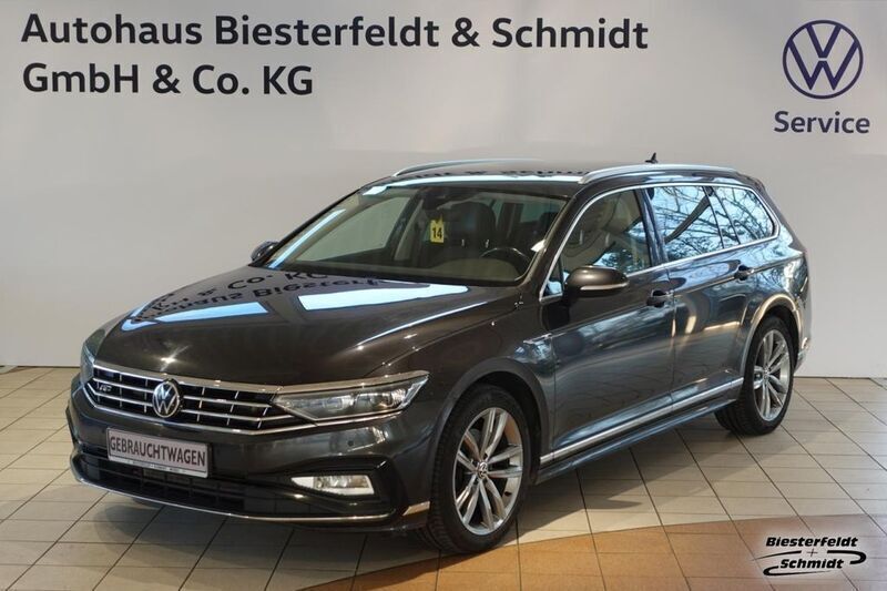 Gebraucht VW Passat Elegance 200 PS (147 kW) 2022 Mangangrau (metallic) Kombi