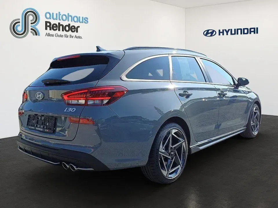 Neu Hyundai i30 N Line 150 PS (110 kW) 2026 Grau Kombi