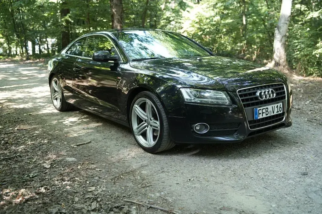 Gebraucht Audi A5 S-Line 179 PS (131 kW) 2009 Schwarz Coupé