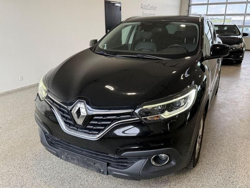 Gebraucht Renault Kadjar LIMITED 131 PS (96 kW) 2016 Schwarz SUV